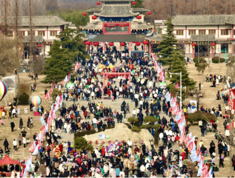 ����ɽ���ɾ���ӭ����